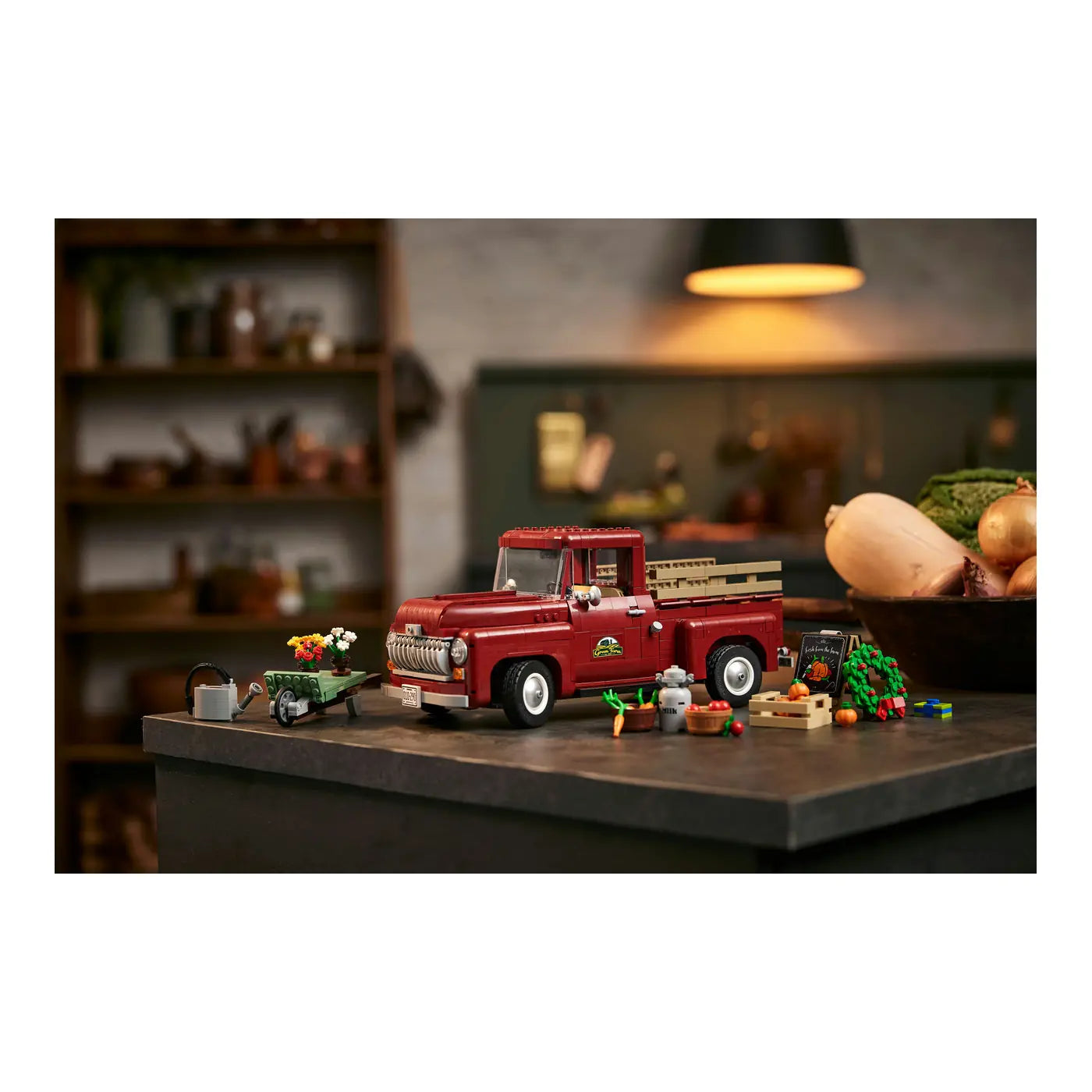 LEGO® Icons 10290 Pickup